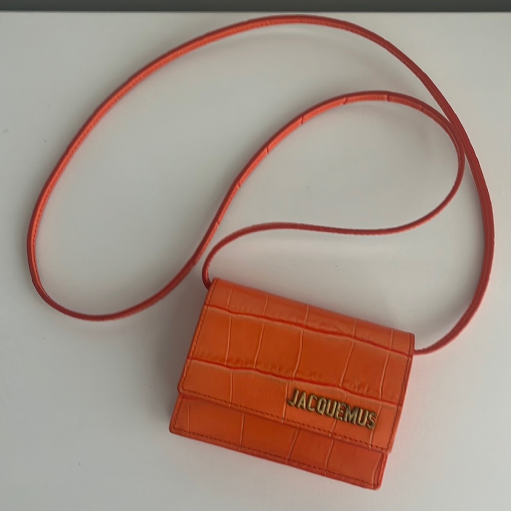 Jacquemus Le Bello Bag Le Bello Mini Croc-effect Leather Shoulder Bag.